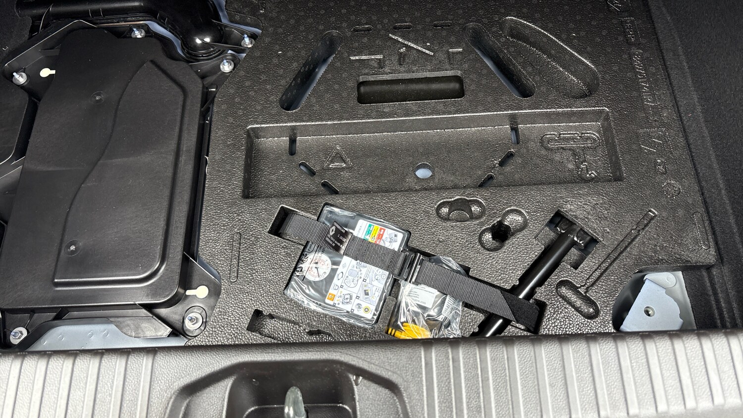 Used Renault Clio 2025 for sale - 76218669: Photo 21