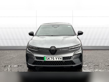 Used Renault Megane E Tech 2025 for sale - 76891598: Photo