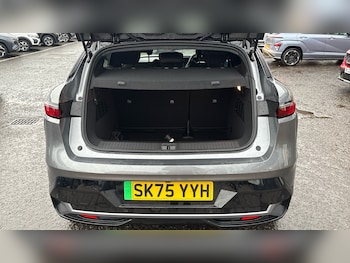 Used Renault Megane E Tech 2025 for sale - 76891598: Photo