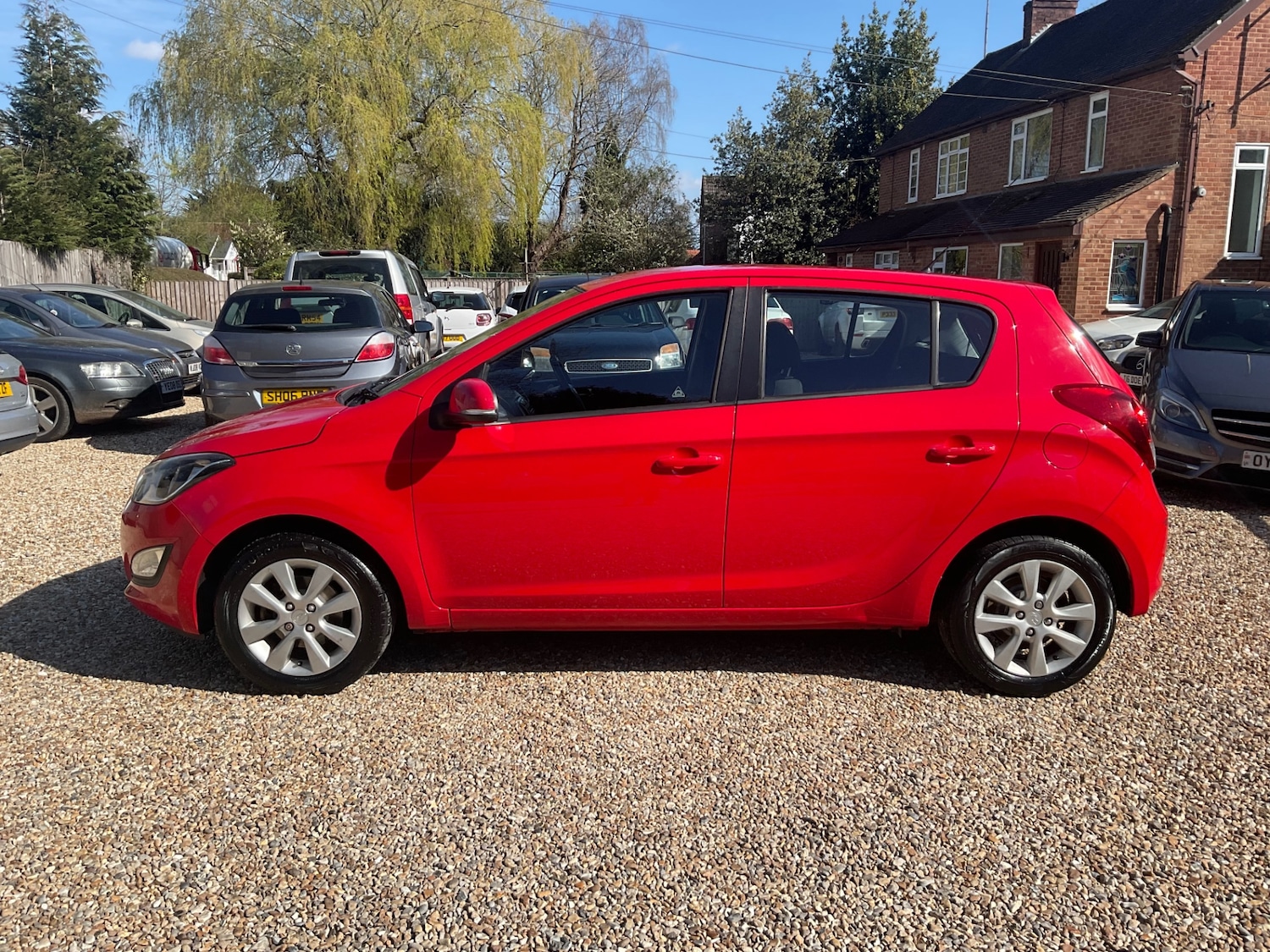 Used Hyundai i20 2013 for sale - 78108432: Photo 8