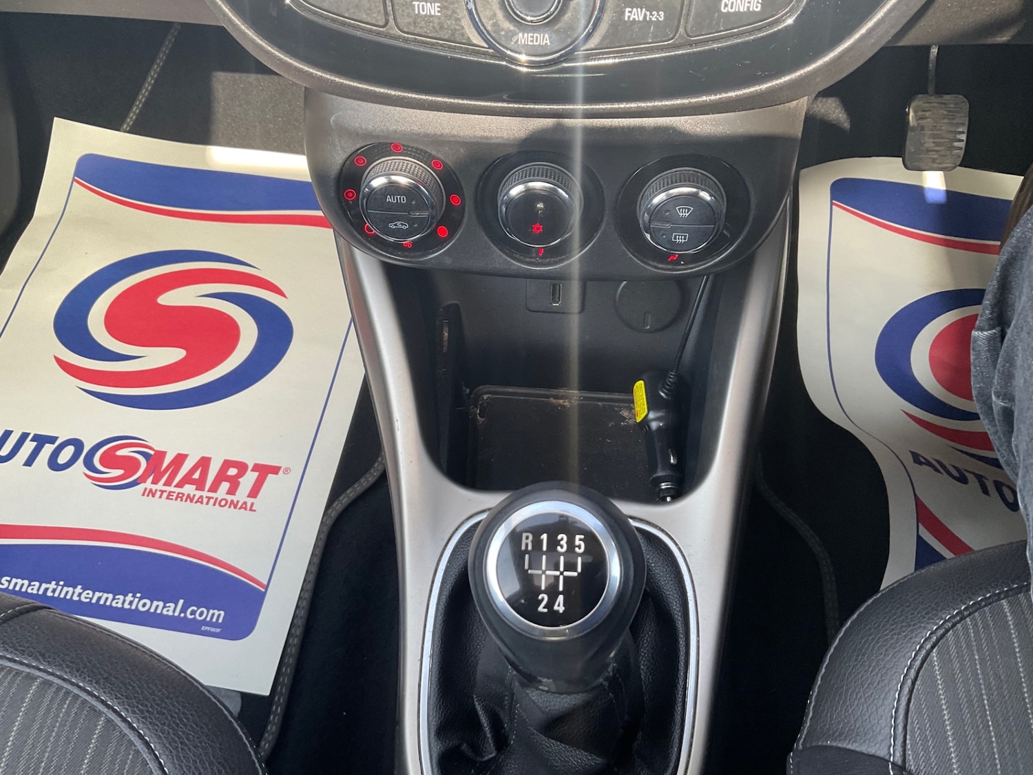 Used Vauxhall ADAM 2014 for sale - 78163711: Photo 17