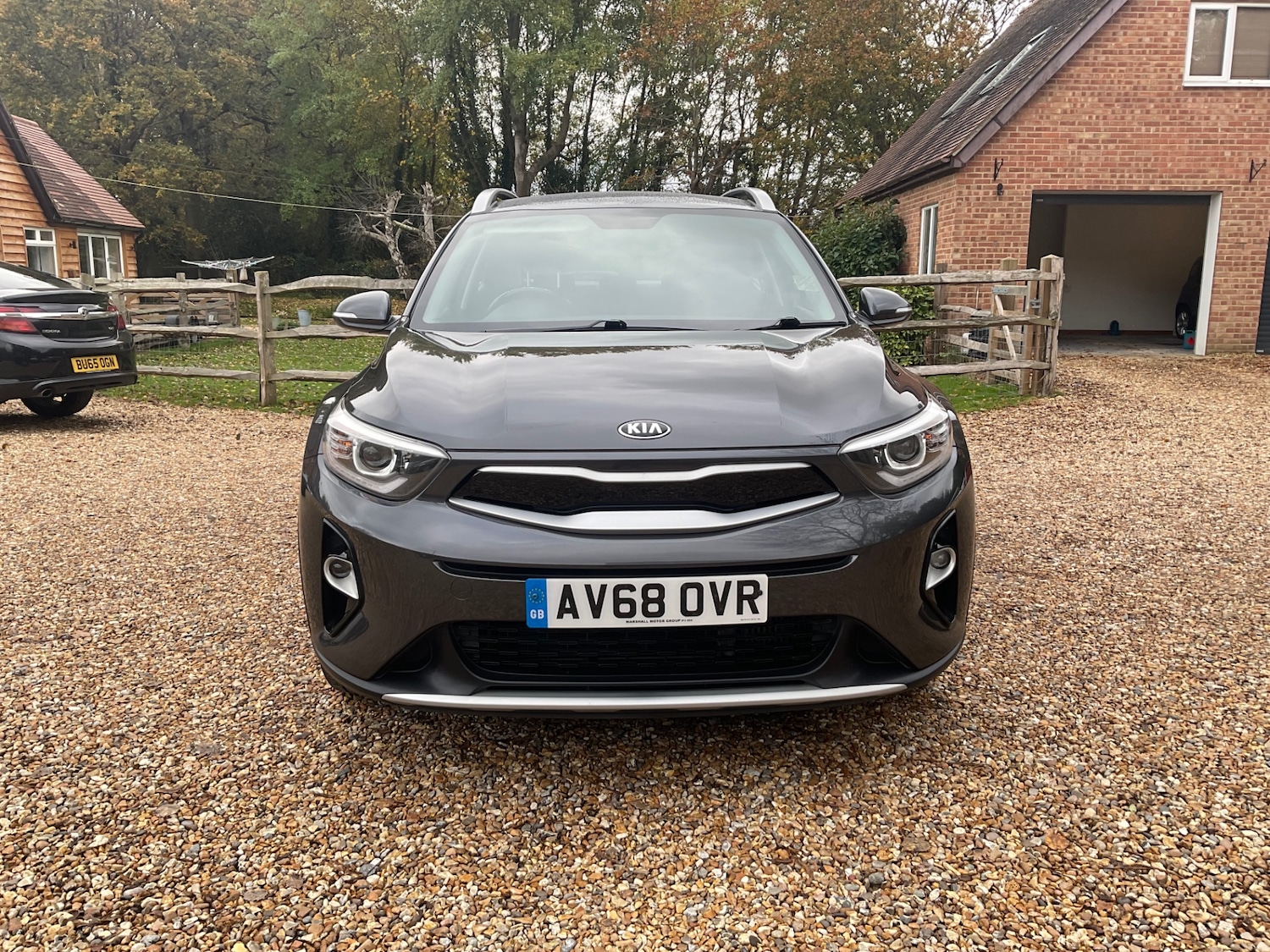 Used Kia Stonic 2018 for sale - 76505046: Photo 2