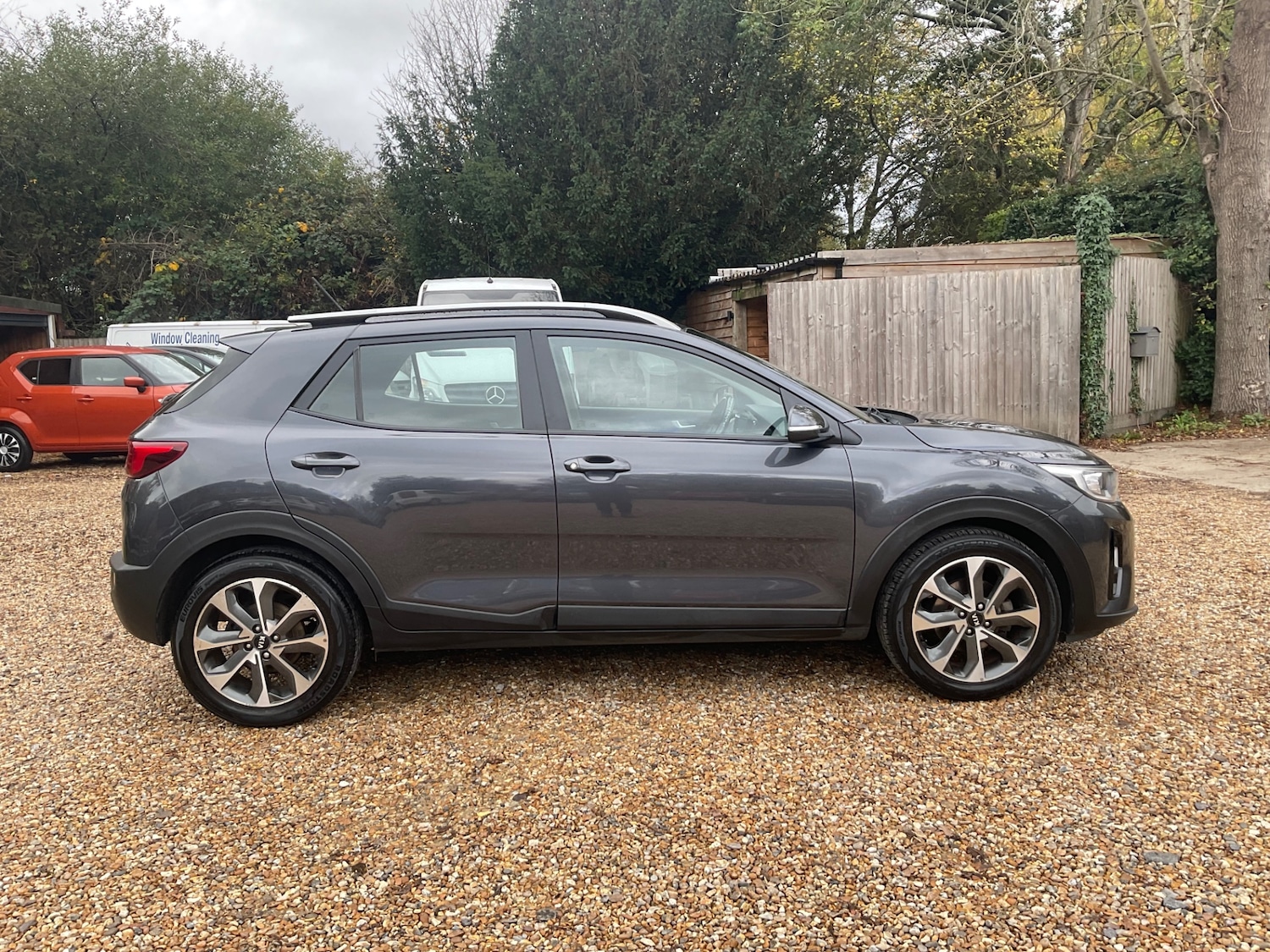 Used Kia Stonic 2018 for sale - 76505046: Photo 4