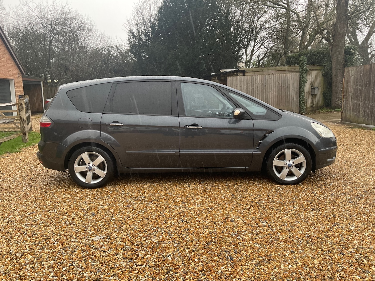 Used Ford S-Max 2008 for sale - 77517776: Photo 4