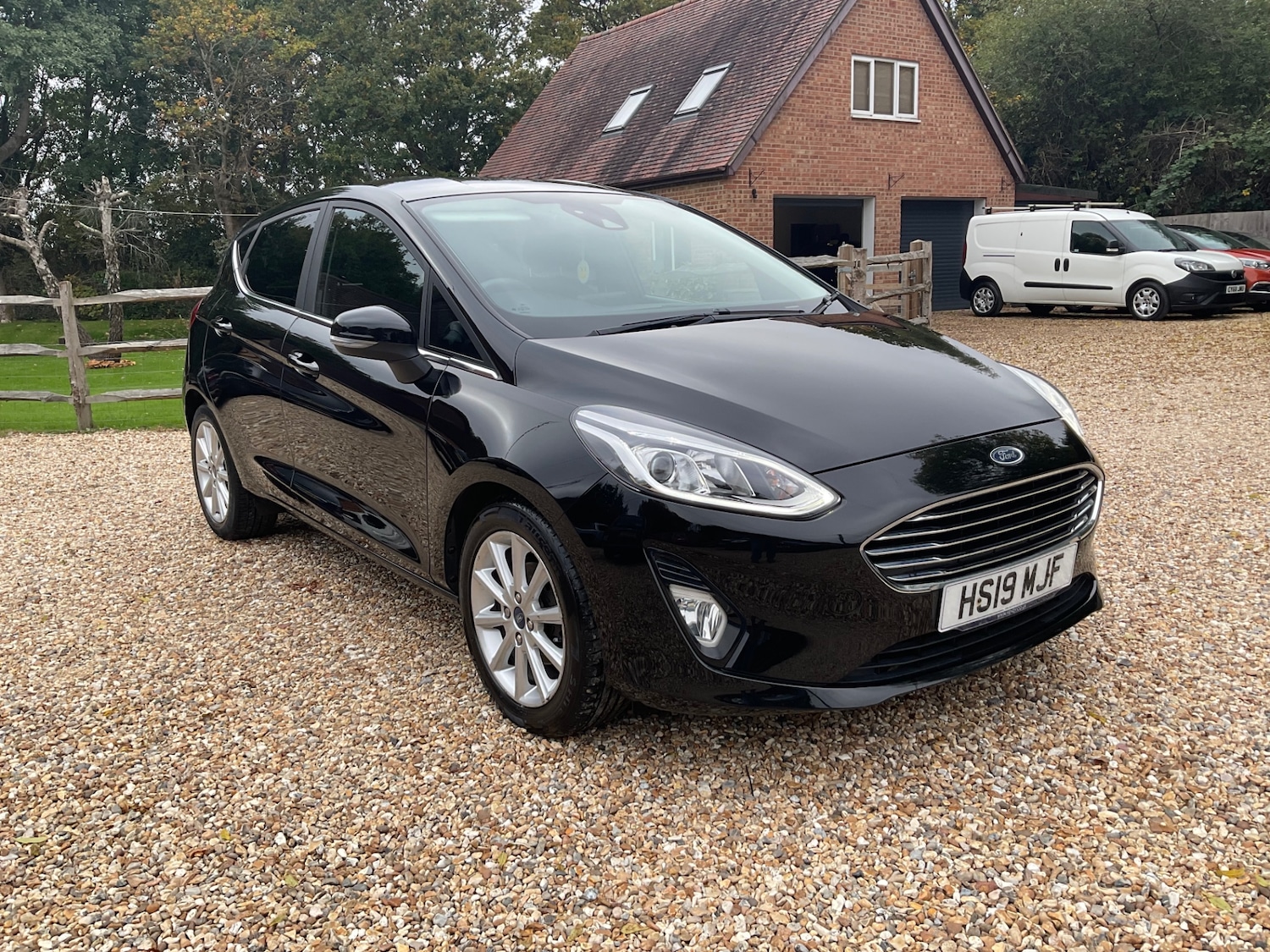 Used Ford Fiesta 2019 for sale - 76263550: Photo 3