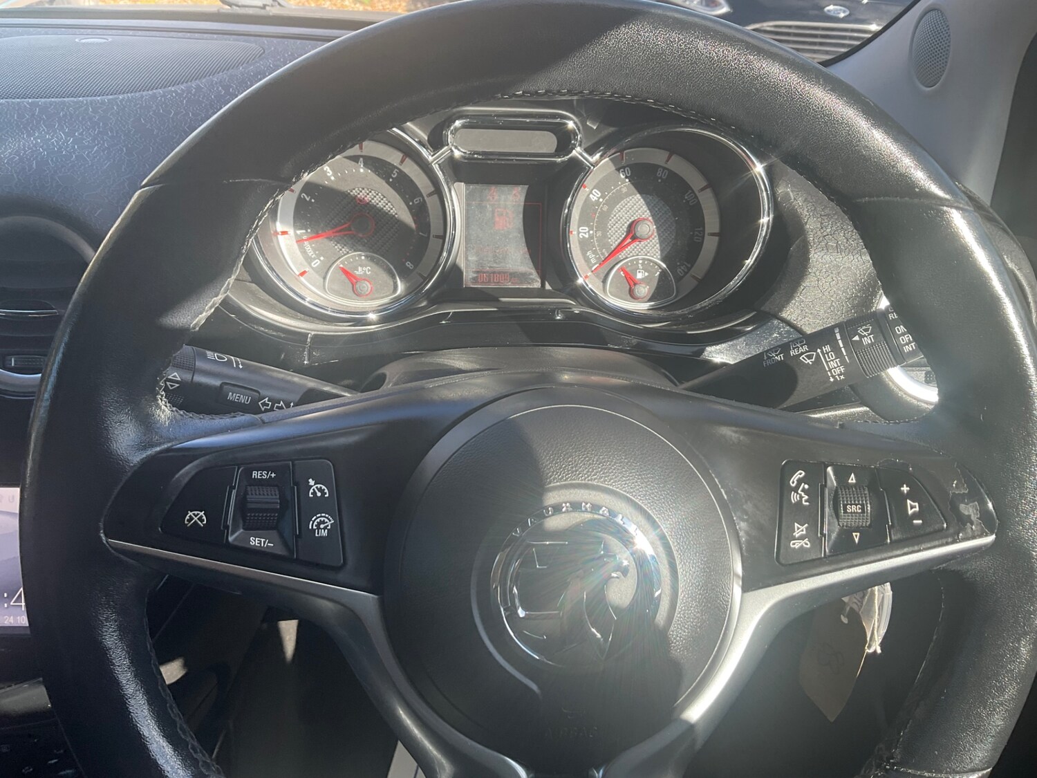 Used Vauxhall ADAM 2015 for sale - 76363462: Photo 18