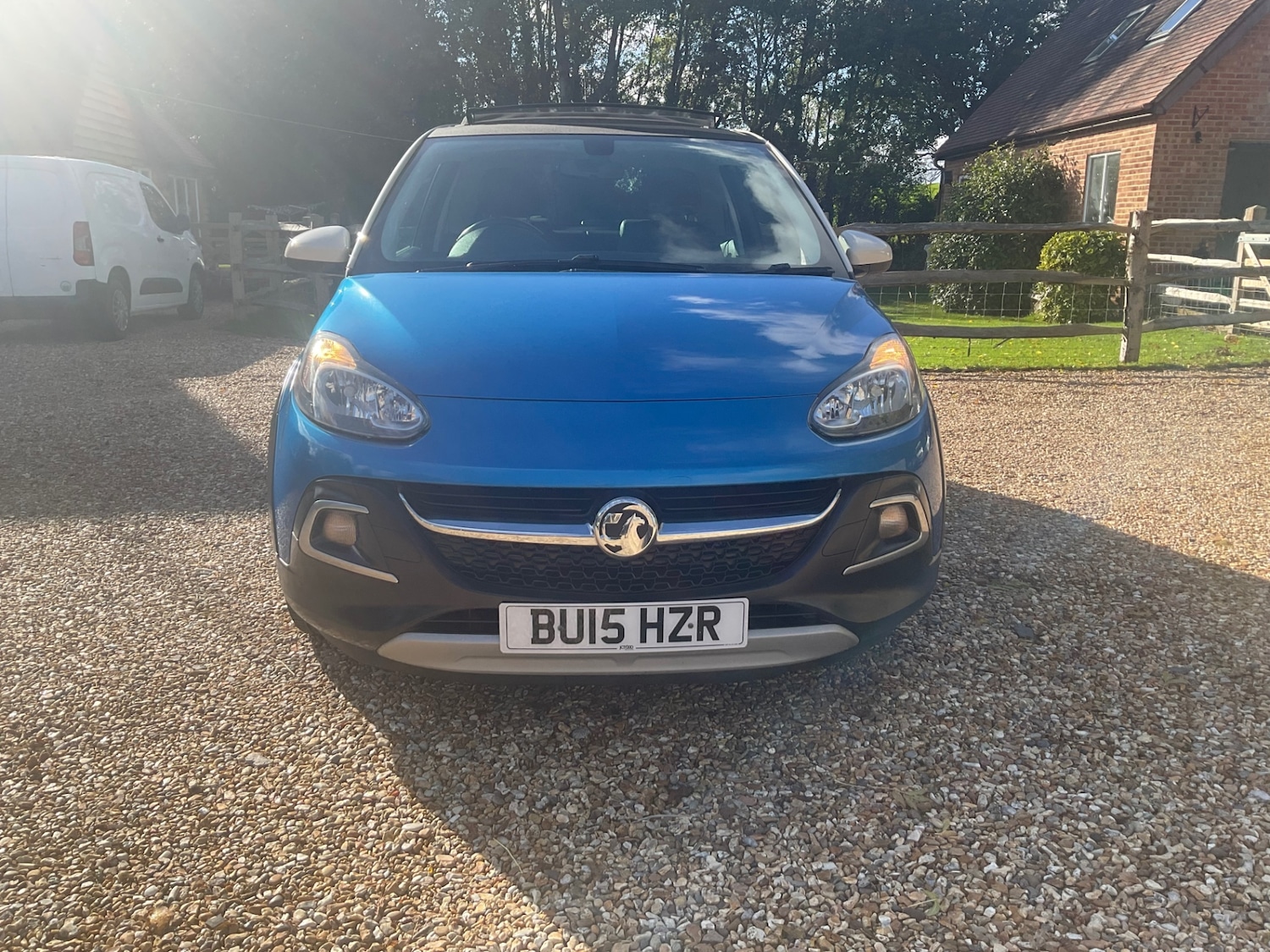 Used Vauxhall ADAM 2015 for sale - 76363462: Photo 2