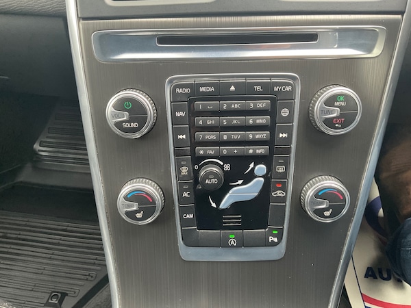 Used Volvo XC60 2014 for sale - 76300722: Photo 20