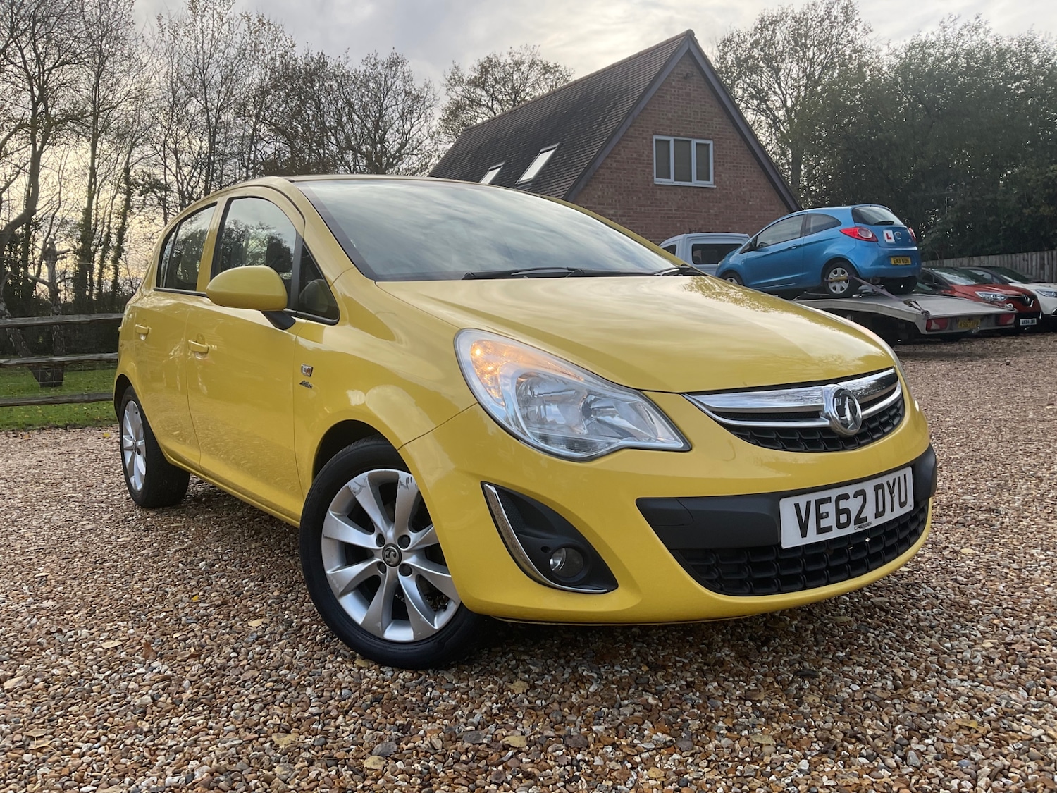Used Vauxhall Corsa 2012 for sale - 76739001: Photo 1