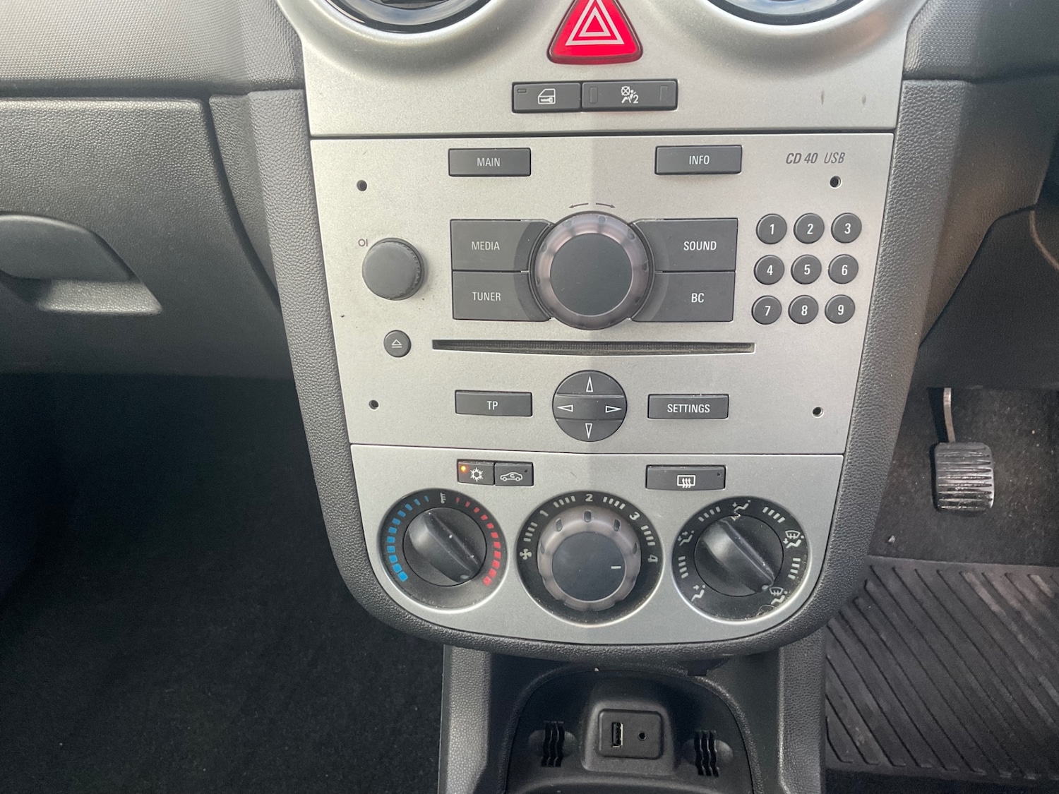 Used Vauxhall Corsa 2012 for sale - 76739001: Photo 15