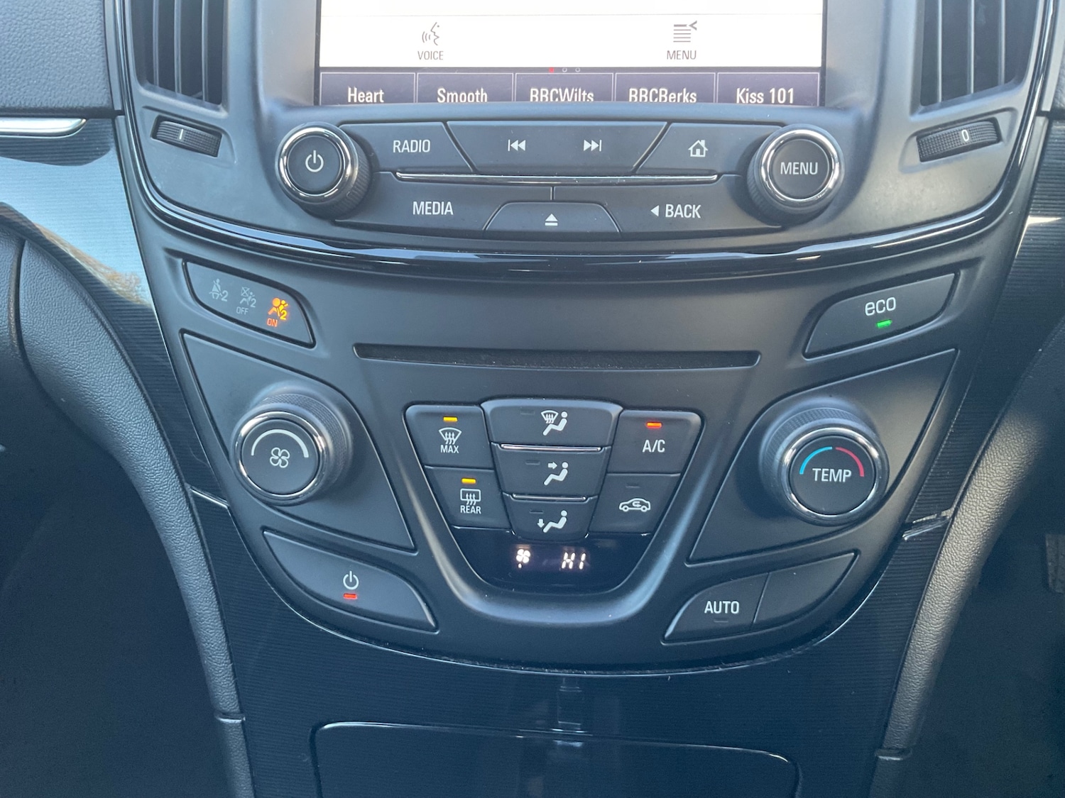 Used Vauxhall Insignia 2015 for sale - 76791350: Photo 15