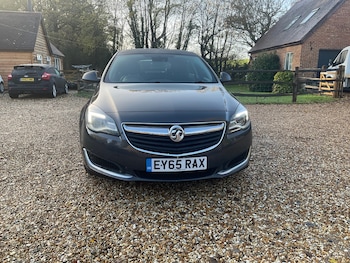 Used Vauxhall Insignia 2015 for sale - 76791350: Photo