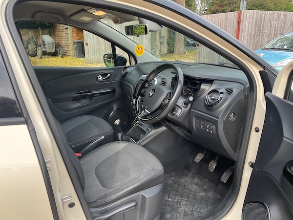 Used Renault Captur 2015 for sale - 76309684: Photo 14