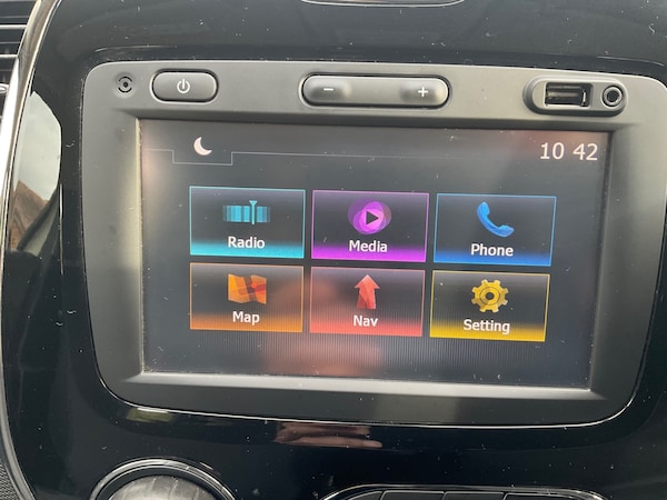 Used Renault Captur 2015 for sale - 76309684: Photo 18