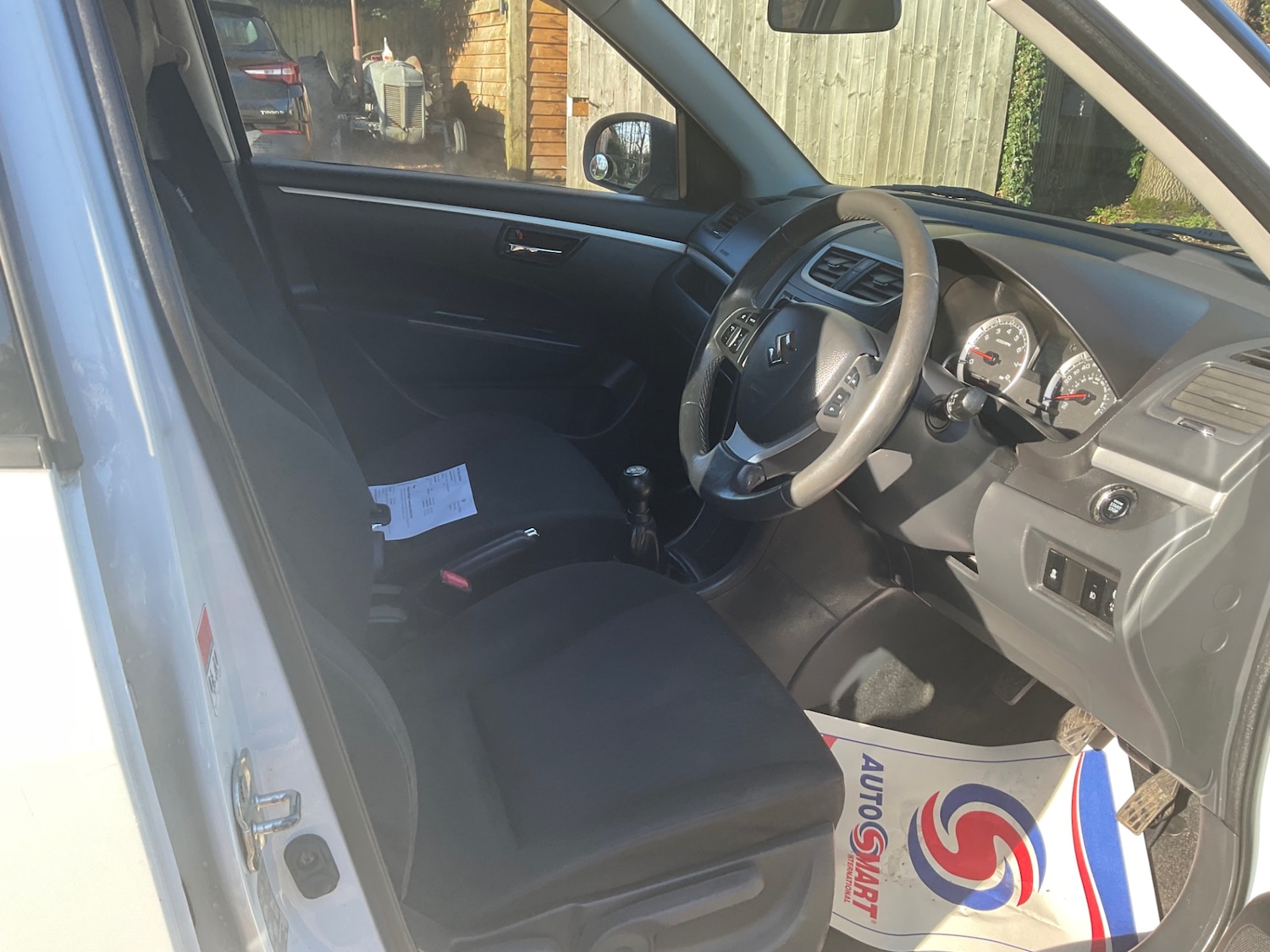 Used Suzuki Swift 2011 for sale - 77350432: Photo 14