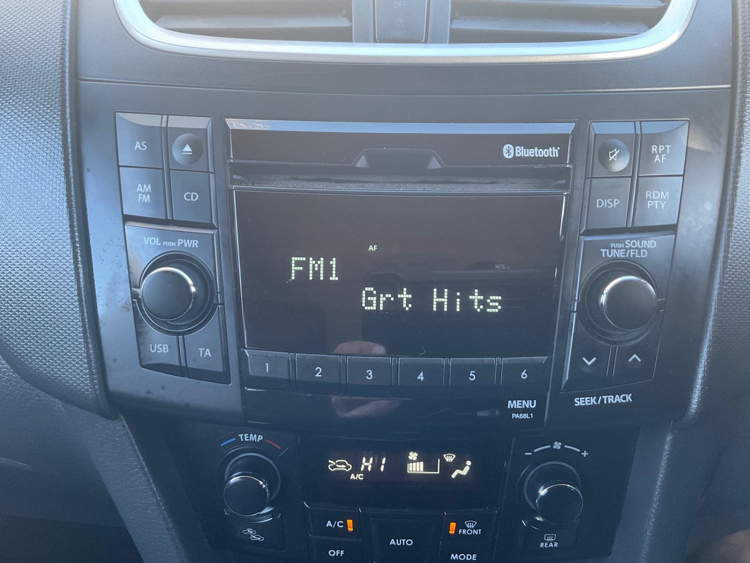 Used Suzuki Swift 2011 for sale - 77350432: Photo 18