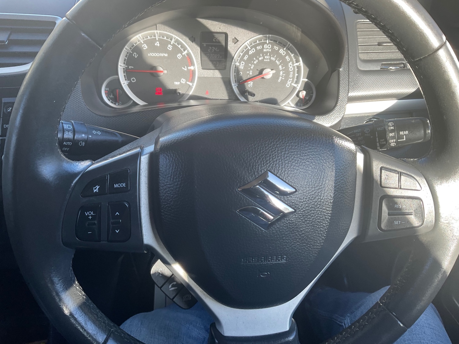 Used Suzuki Swift 2011 for sale - 77350432: Photo 19