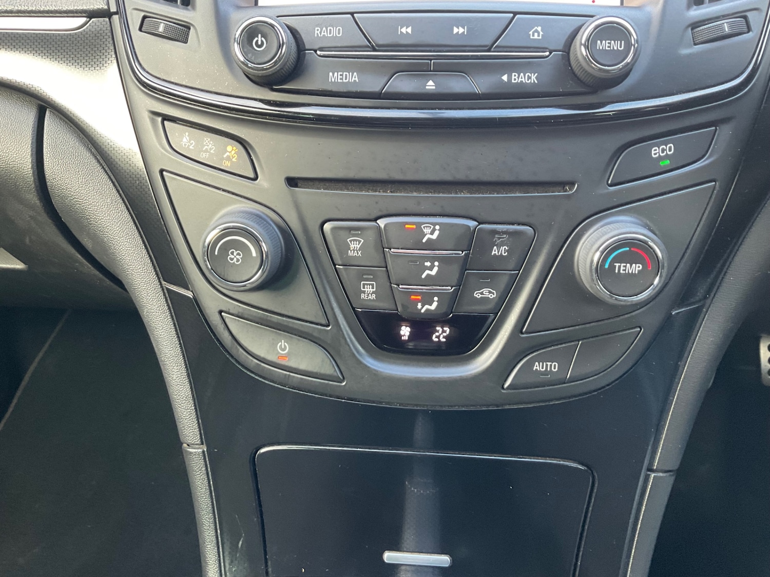 Used Vauxhall Insignia 2015 for sale - 76426657: Photo 20