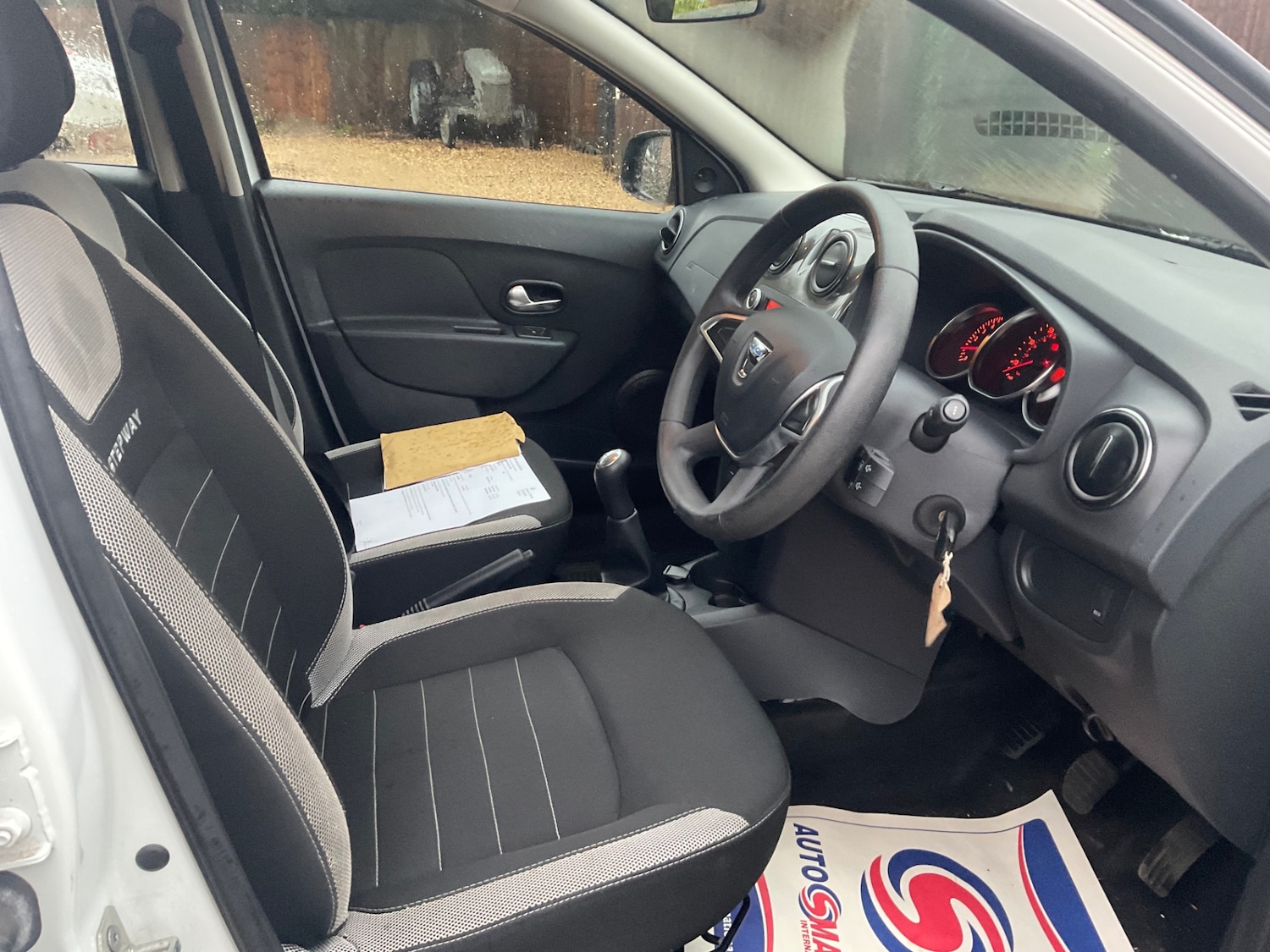 Used Dacia Sandero Stepway 2018 for sale - 76982836: Photo 10