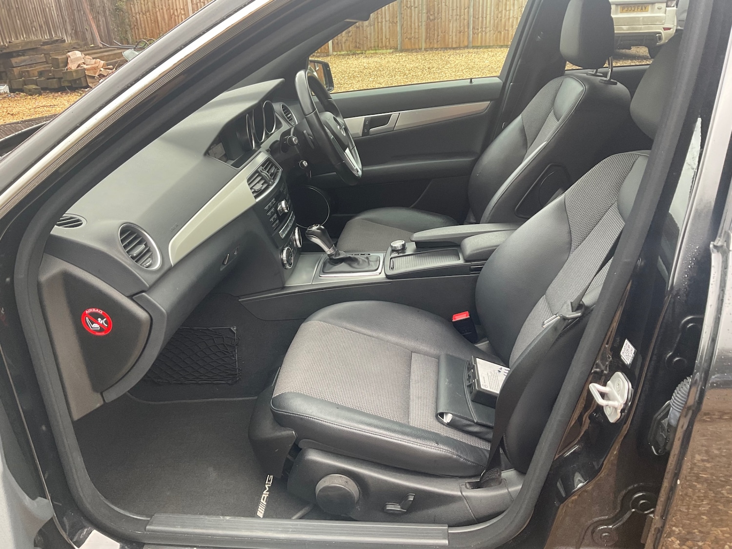 Used Mercedes-Benz C Class 2013 for sale - 77168404: Photo 21