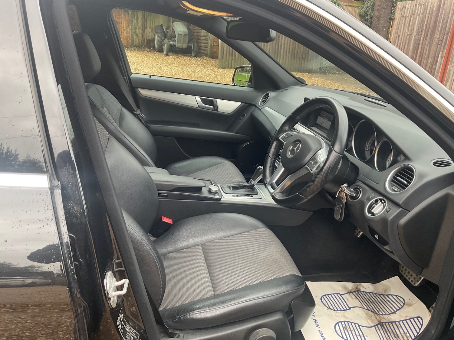 Used Mercedes-Benz C Class 2013 for sale - 77168404: Photo 22