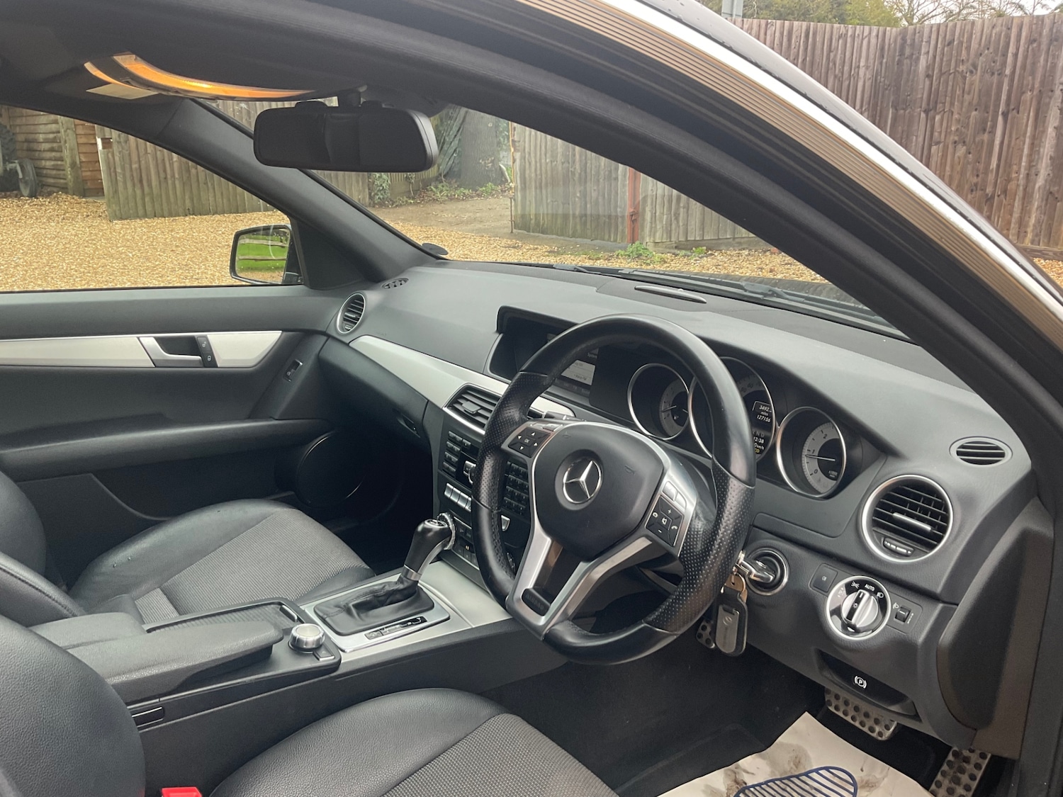 Used Mercedes-Benz C Class 2013 for sale - 77168404: Photo 23