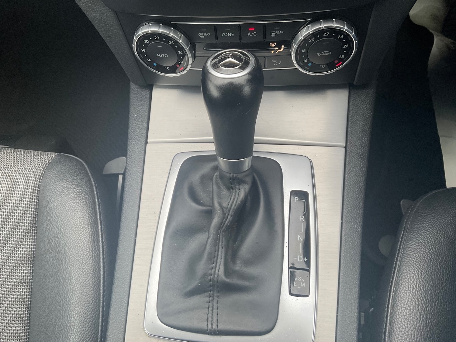 Used Mercedes-Benz C Class 2013 for sale - 77168404: Photo 25