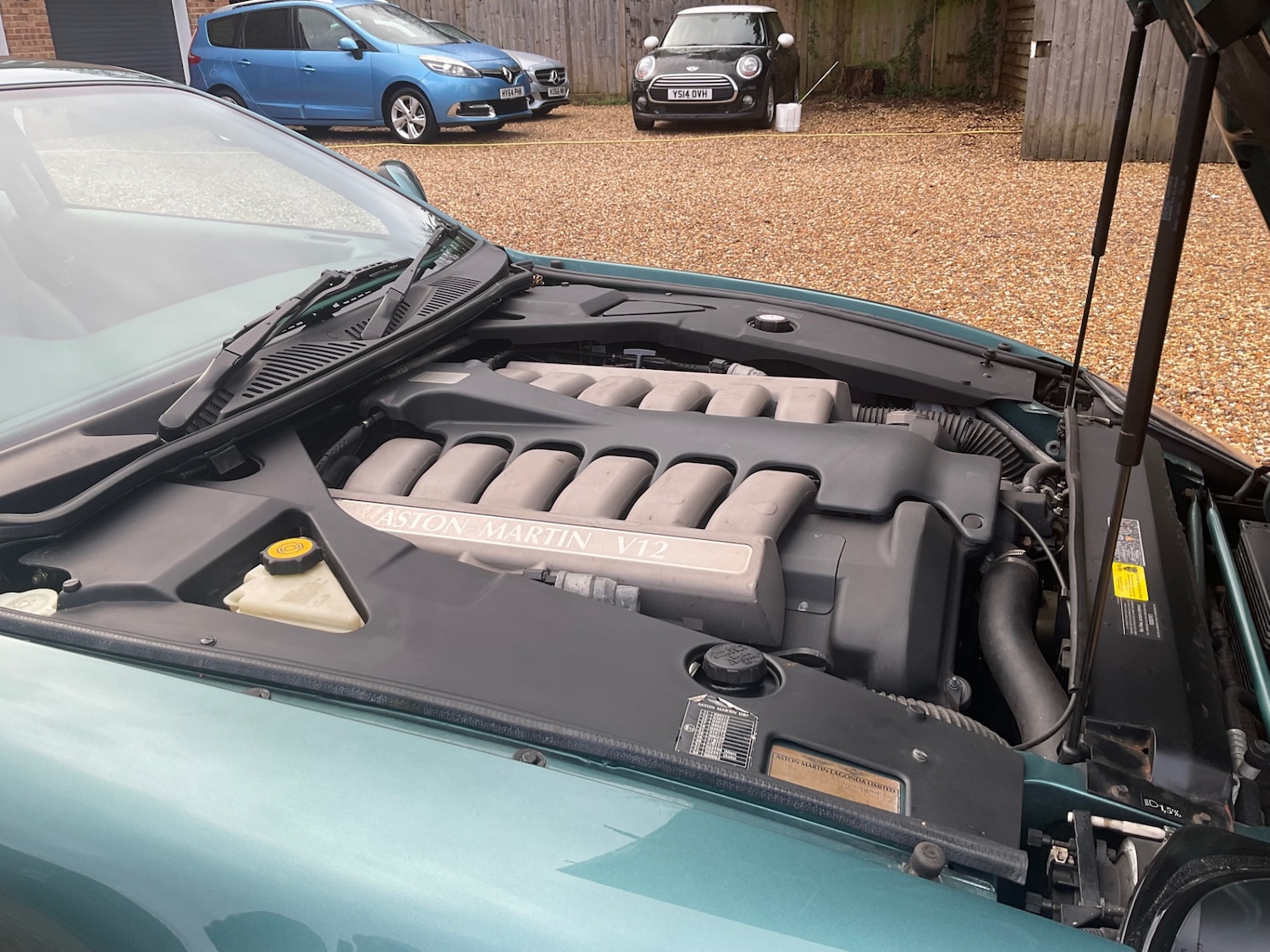 Used Aston Martin DB7 2000 for sale - 77629276: Photo 24