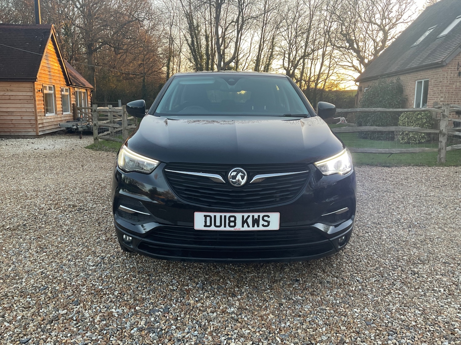 Used Vauxhall Grandland X 2018 for sale - 77087635: Photo 2