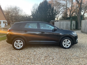 Used Vauxhall Grandland X 2018 for sale - 77087635: Photo