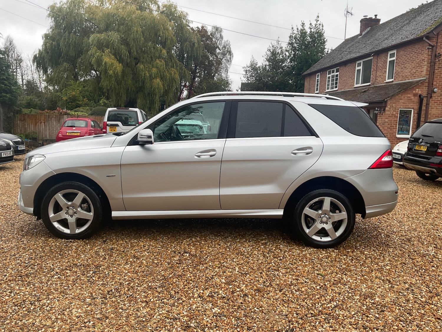 Used Mercedes-Benz M-Class 2012 for sale - 76161167: Photo 8