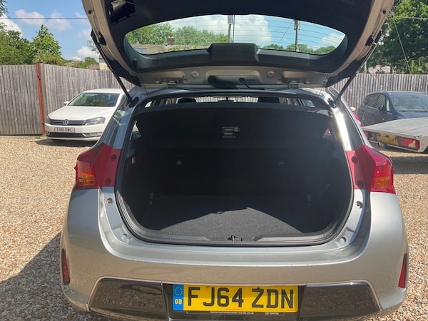Used Toyota Auris 2014 for sale - 74634421: Photo 11