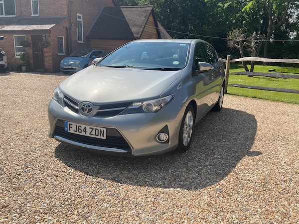 Used Toyota Auris 2014 for sale - 74634421: Photo 4