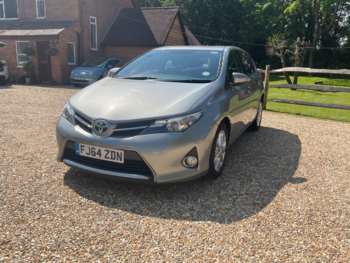 Used Toyota Auris 2014 for sale - 74634421: Photo