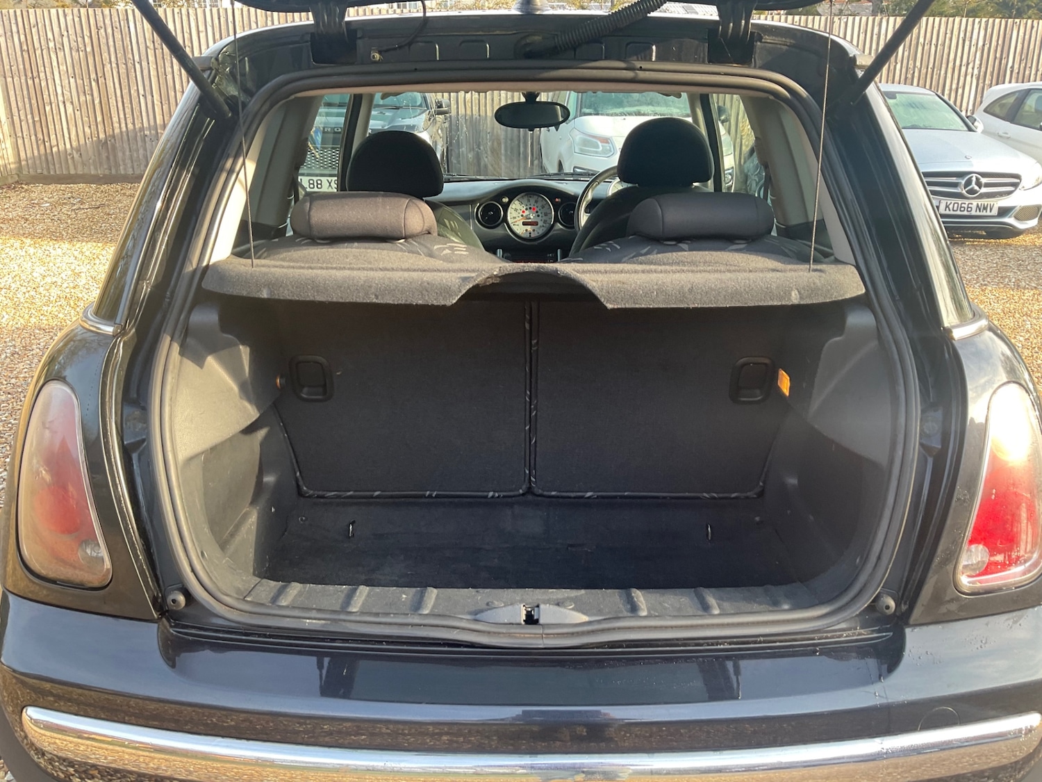 Used MINI Hatch 2005 for sale - 77729999: Photo 12