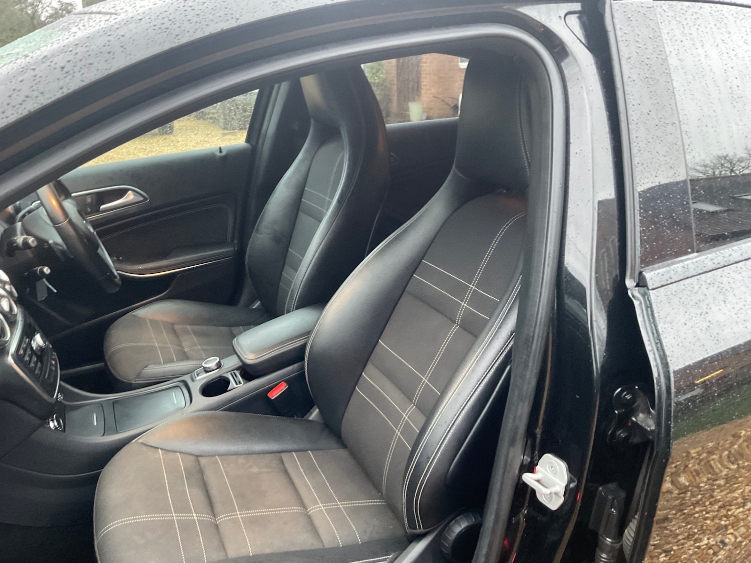 Used Mercedes-Benz A-Class 2015 for sale - 77274472: Photo 16