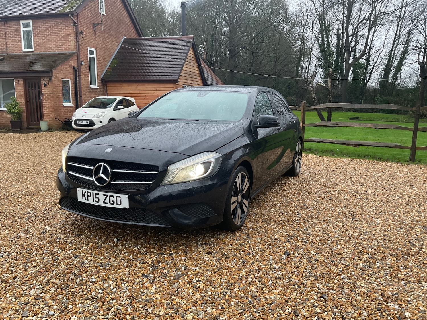 Used Mercedes-Benz A-Class 2015 for sale - 77274472: Photo 4