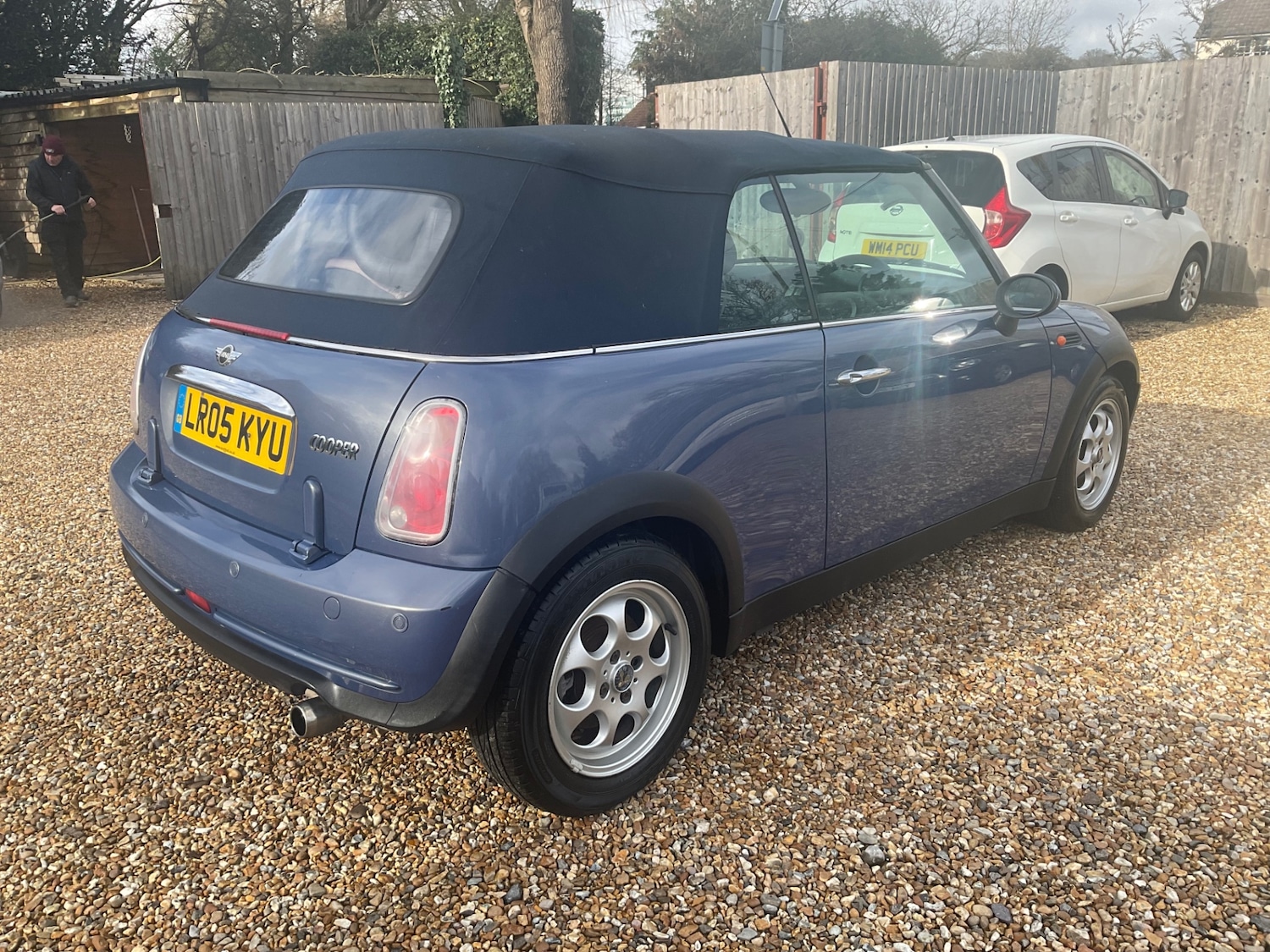 Used MINI Convertible 2005 for sale - 77530398: Photo 18