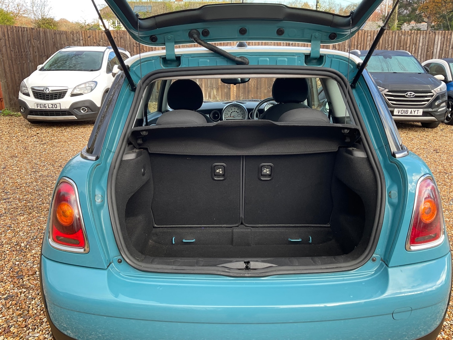 Used MINI Hatch 2009 for sale - 76830237: Photo 14