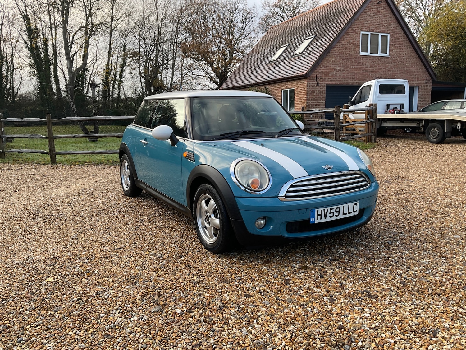 Used MINI Hatch 2009 for sale - 76830237: Photo 4
