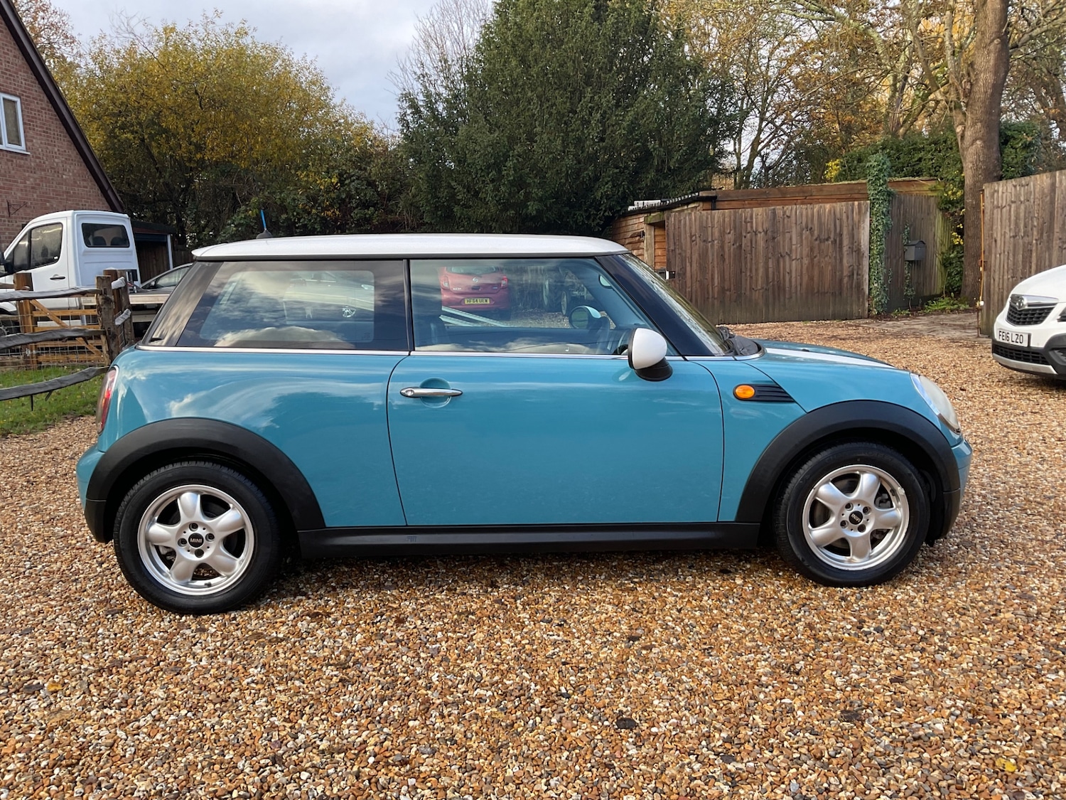 Used MINI Hatch 2009 for sale - 76830237: Photo 6