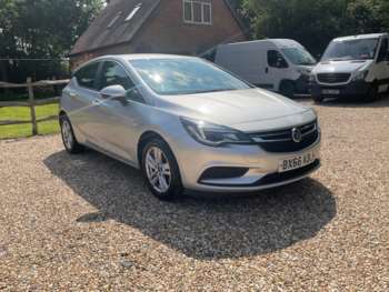 Used Vauxhall Astra 2017 for sale - 74952244: Photo