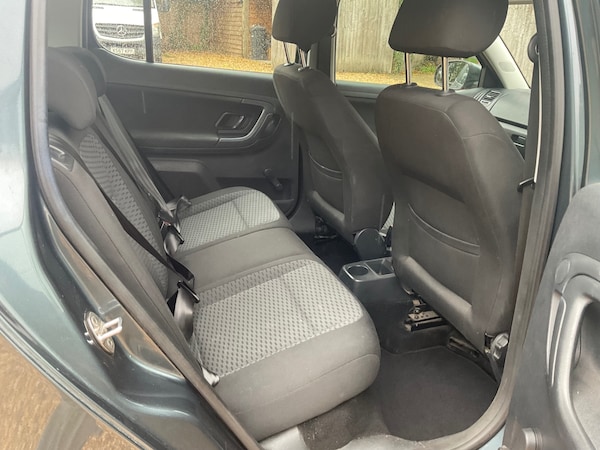 Used Skoda Fabia 2014 for sale - 76160949: Photo 11