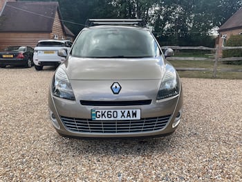 Used Renault Grand Scenic 2010 for sale - 79834250: Photo