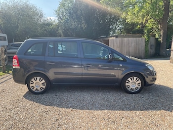 Used Vauxhall Zafira 2010 for sale - 78421290: Photo