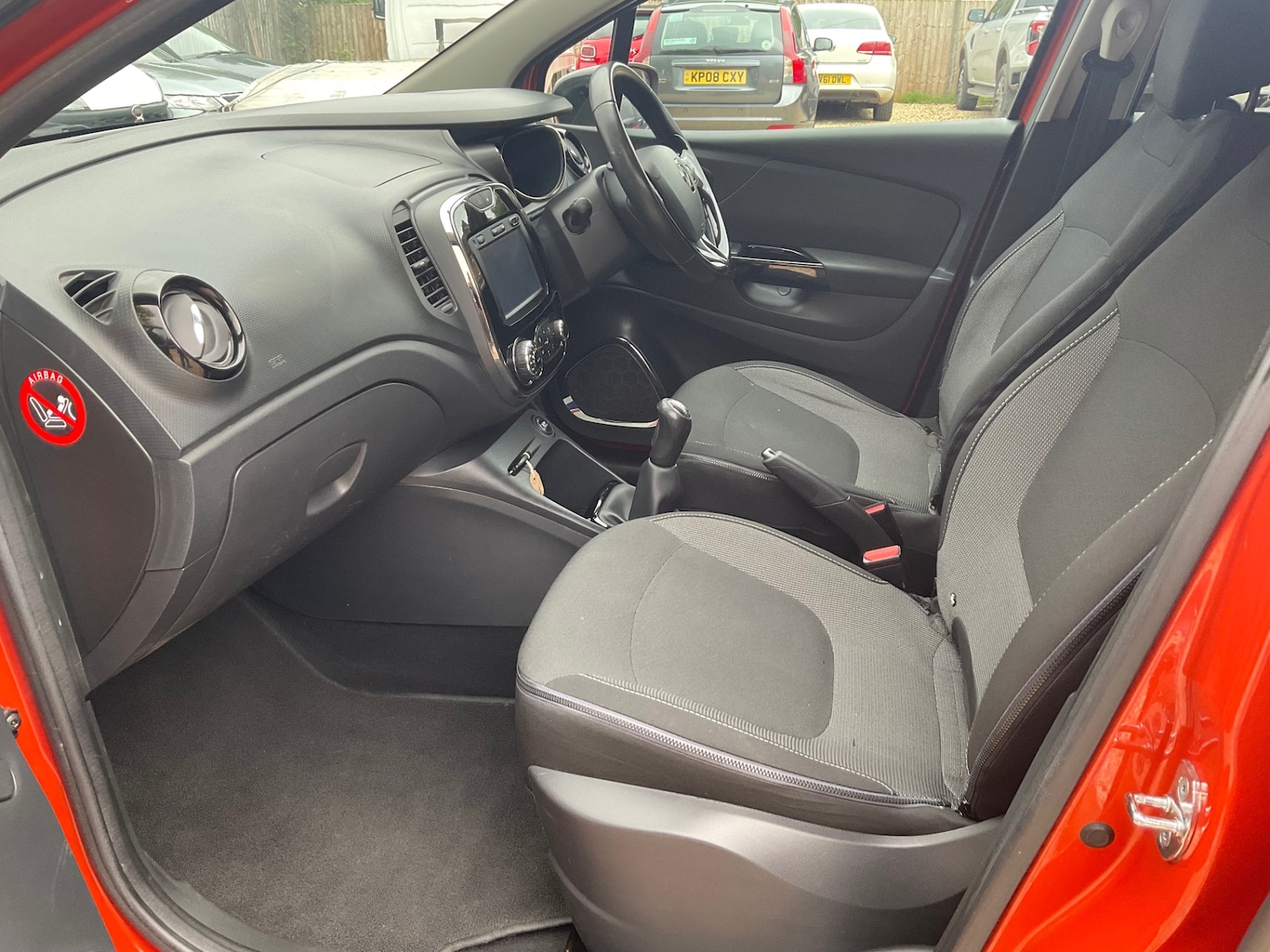 Used Renault Captur 2014 for sale - 76263116: Photo 12