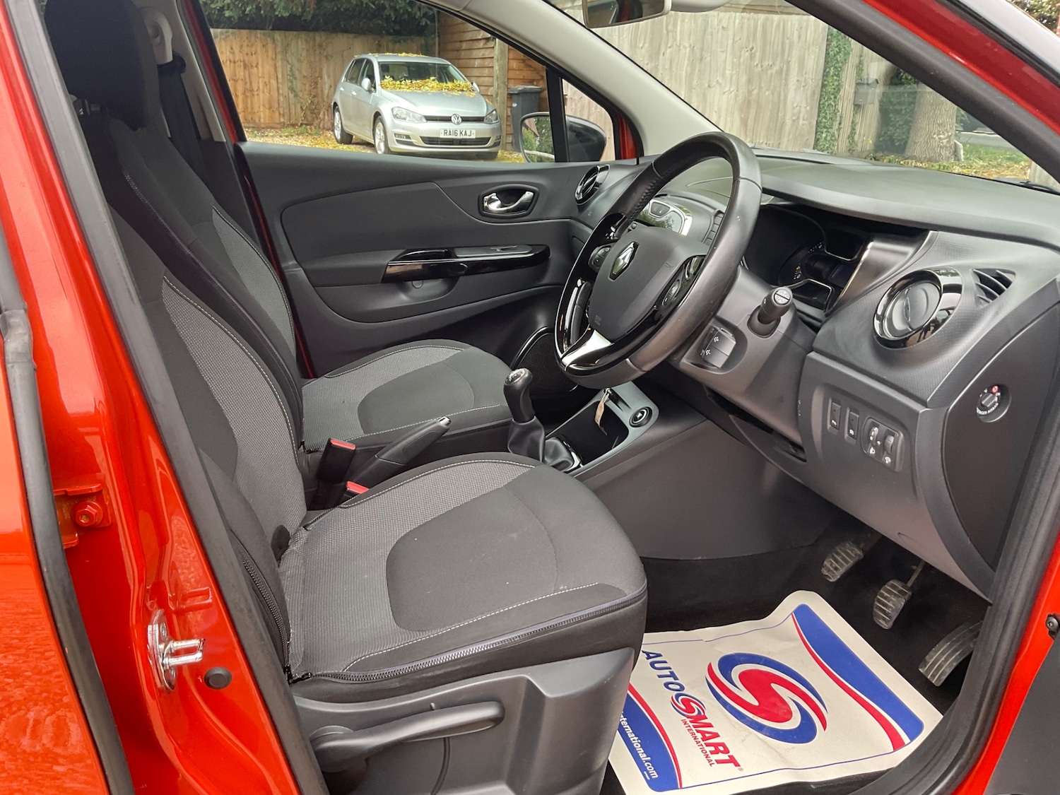 Used Renault Captur 2014 for sale - 76263116: Photo 13