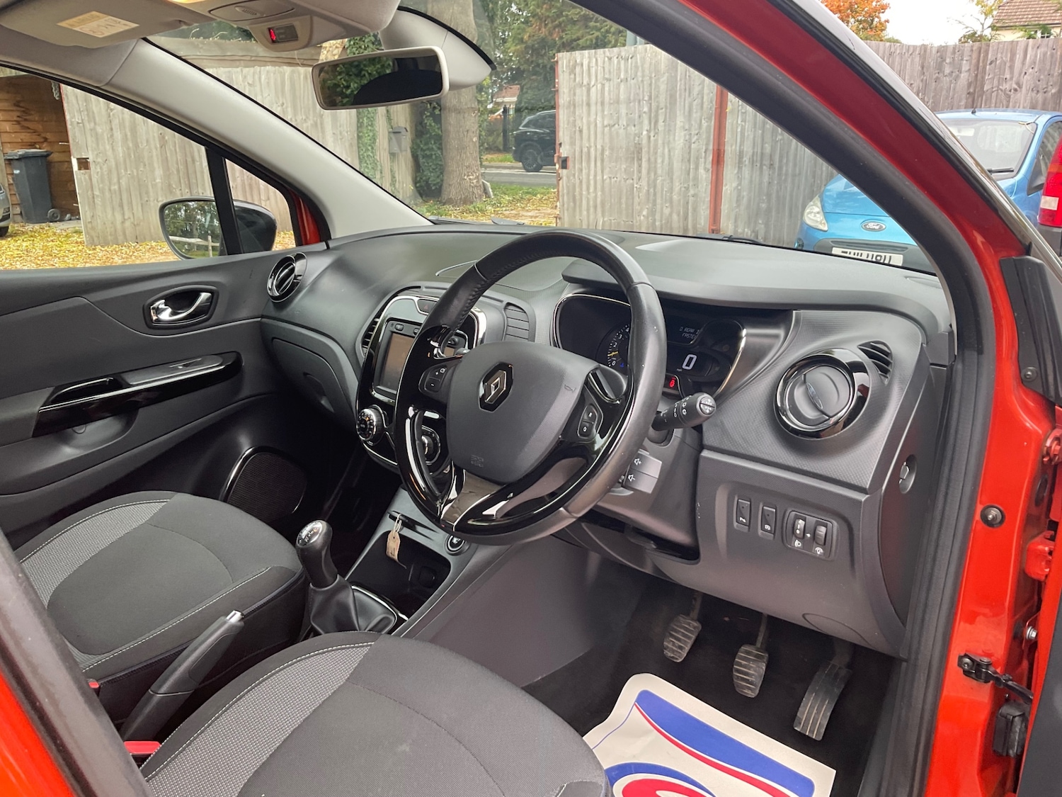 Used Renault Captur 2014 for sale - 76263116: Photo 14