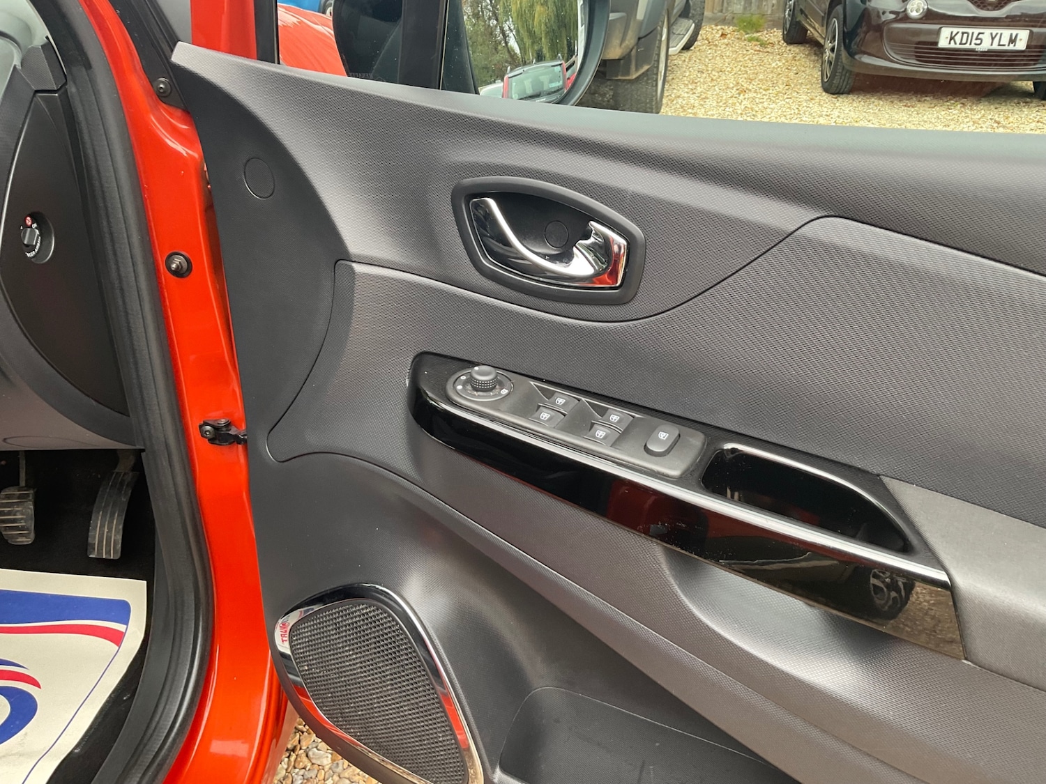 Used Renault Captur 2014 for sale - 76263116: Photo 15