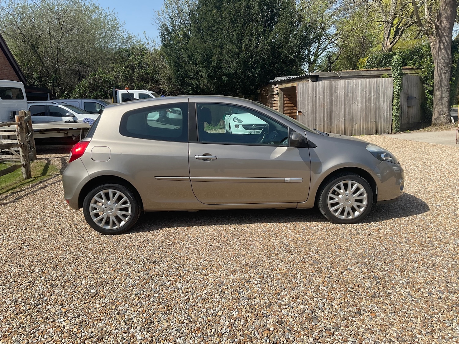 Used Renault Clio 2010 for sale - 78163180: Photo 4